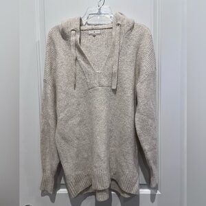 Lou & Grey Cream V-Neck Hooded Sweater